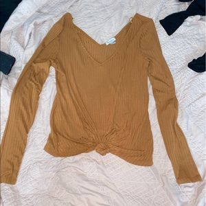 Zumiez sweater